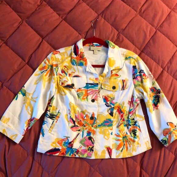 Appleseed’s Summer floral jacket, Petite small. - Picture 3 of 4